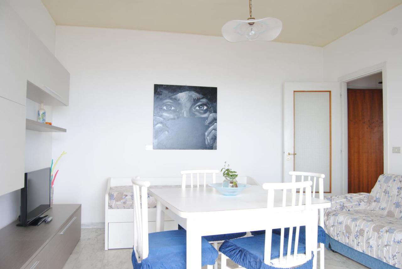 Gaiavacanze Beach Apartment Bordighera Kültér fotó